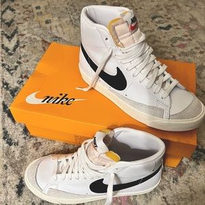 Nike Blazer Mid ‘77!